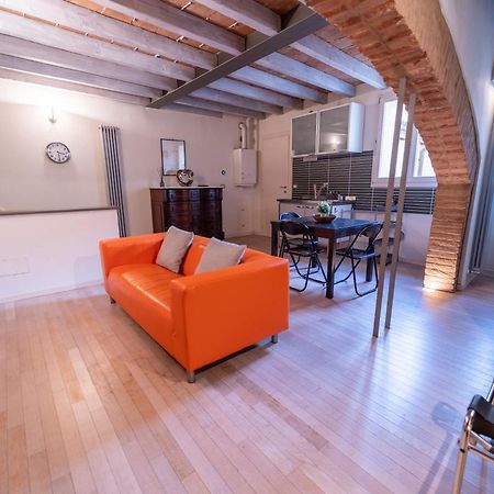 Realkasa Schiavonia Studio โบโลญญา ภายนอก รูปภาพ