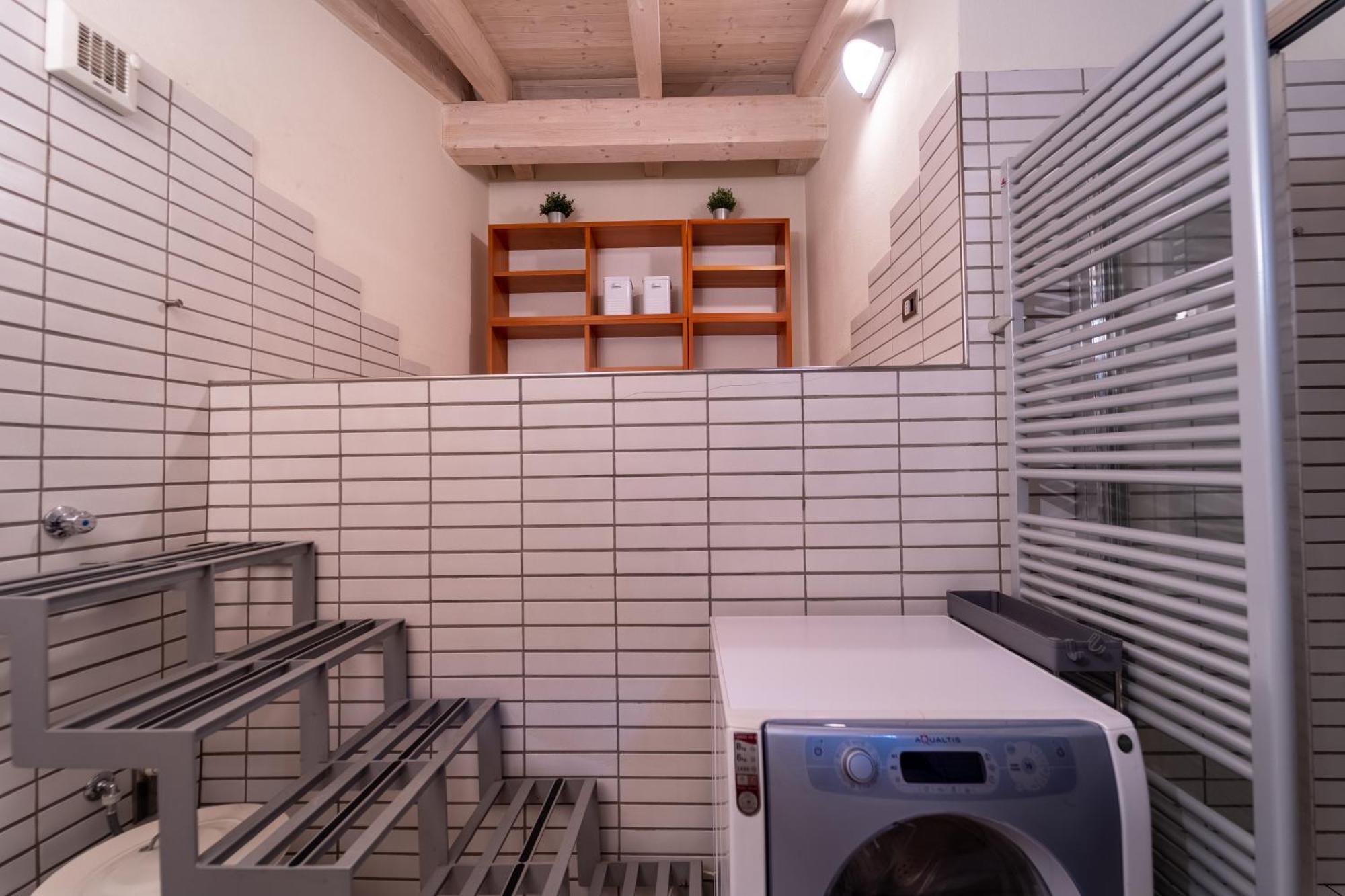 Realkasa Schiavonia Studio โบโลญญา ภายนอก รูปภาพ
