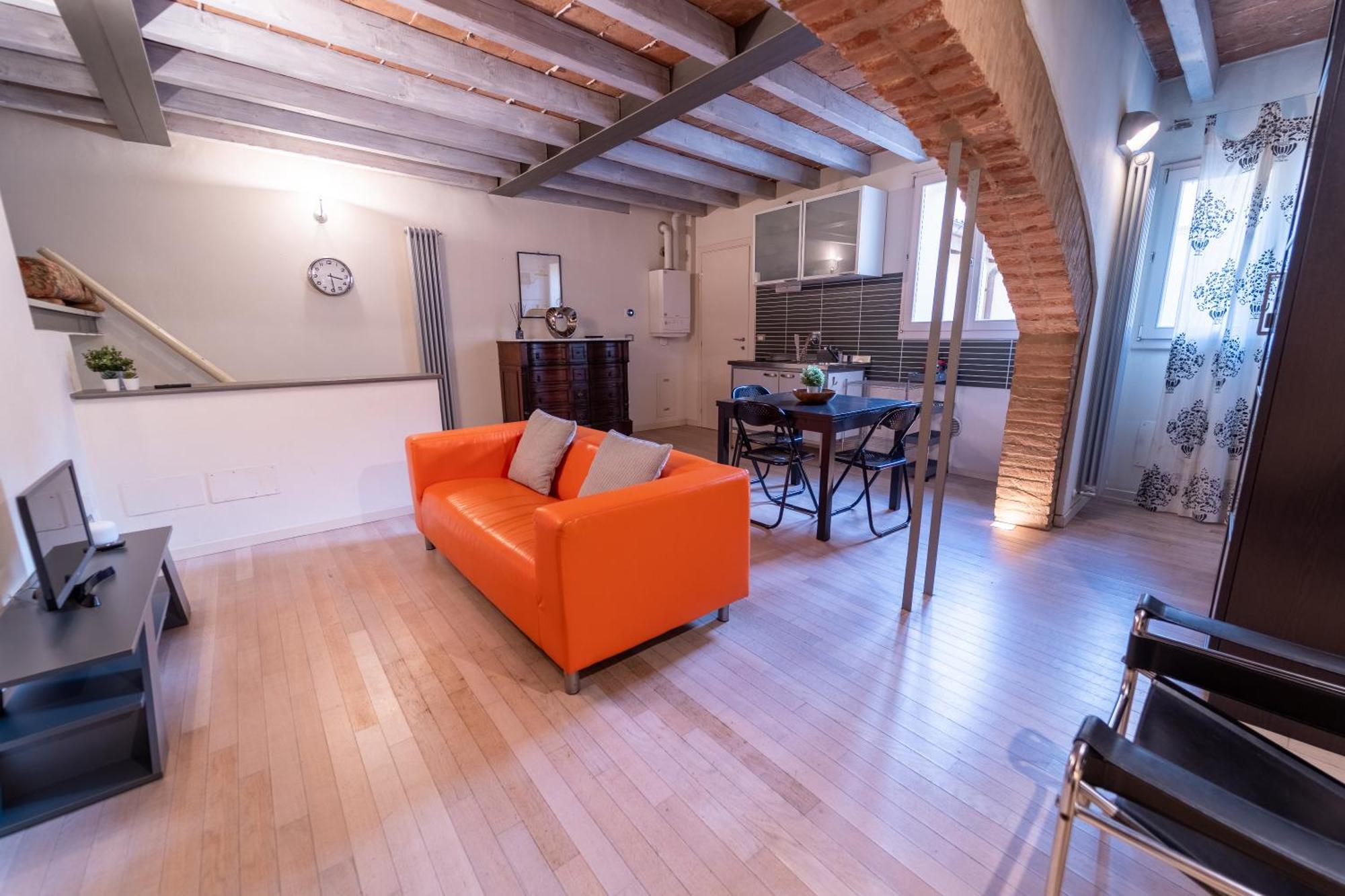 Realkasa Schiavonia Studio โบโลญญา ภายนอก รูปภาพ